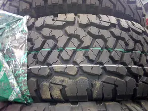 215/75 R 15 Road Cruza AT Tyres