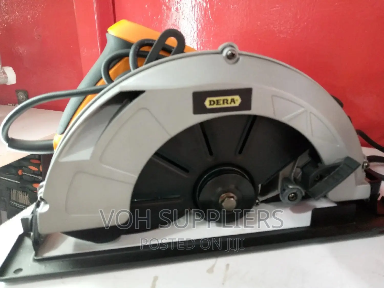 9" Circular Saw Dera