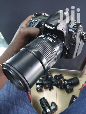 Nikon D200 With 80-200mm Lens - thumbnail 2