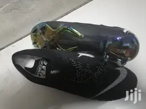 Supper Football Boot