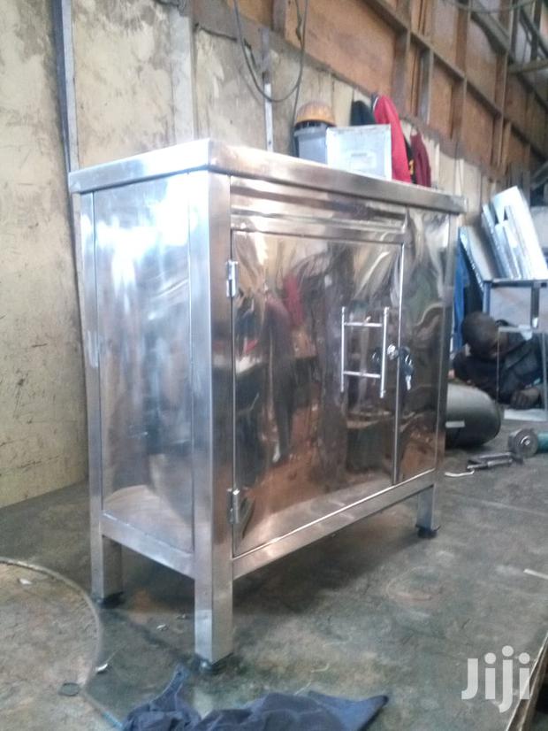 Stainless Steel Cabinet Heavy-duty With Lock And Key