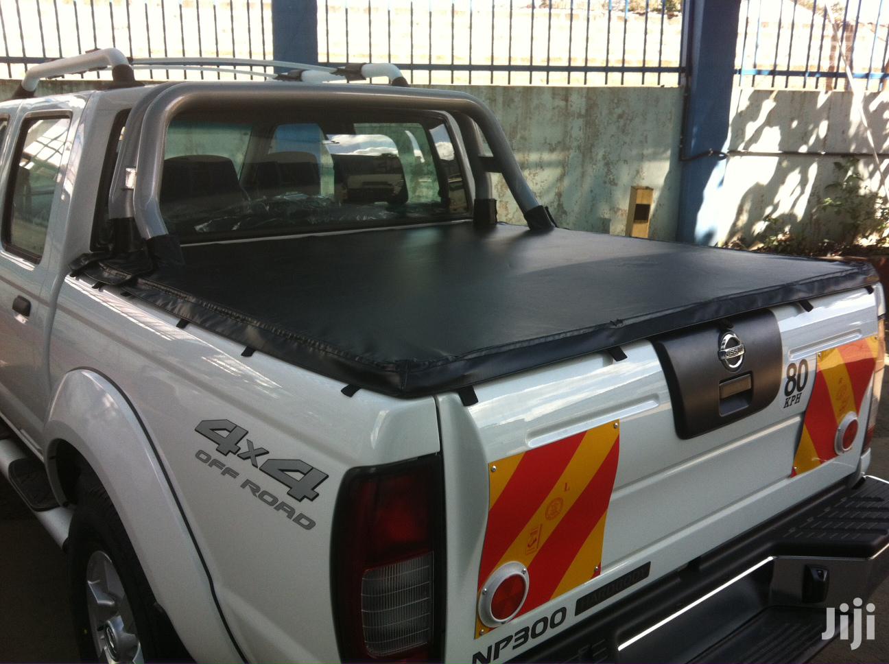 Tonneau Cover/ Double Cab Cover