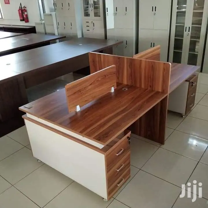 4 Way Workstation