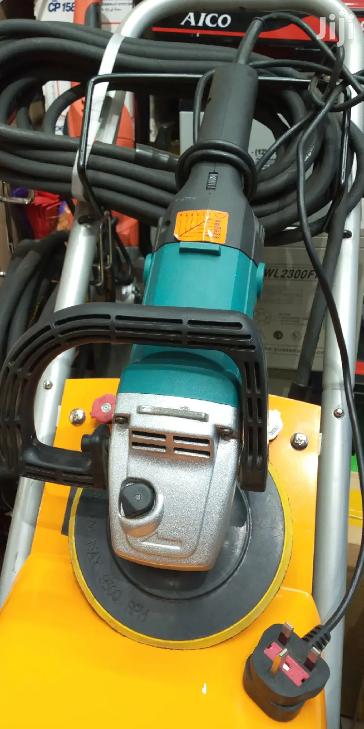 Makita 9067L 7-inch Angle Grinder 1800w