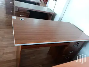 1.4m Office Desk