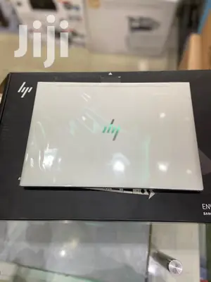New Laptop HP Envy 13 8GB Intel Core i7 SSD 512GB