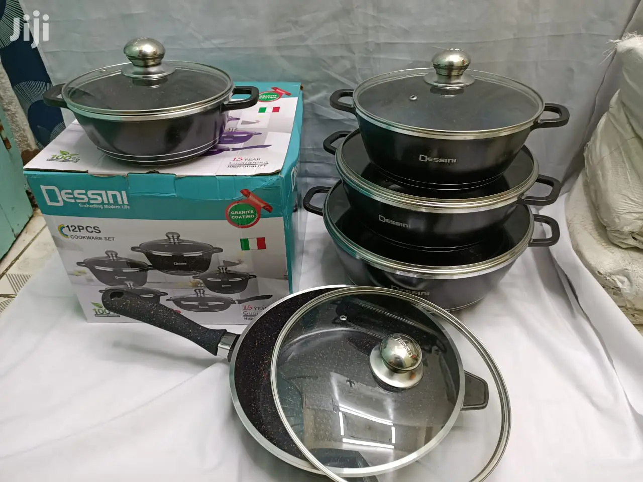 Dessini Granite Cookware Set