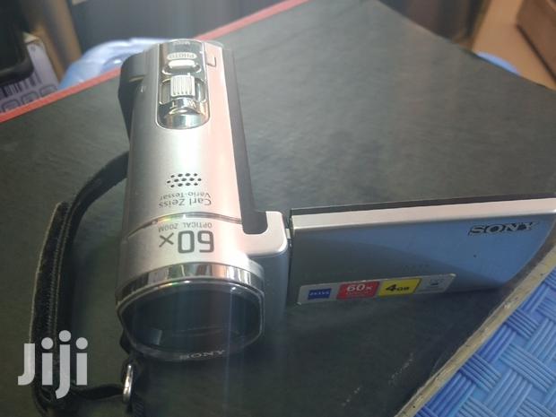 Sony Video Camera - thumbnail 4