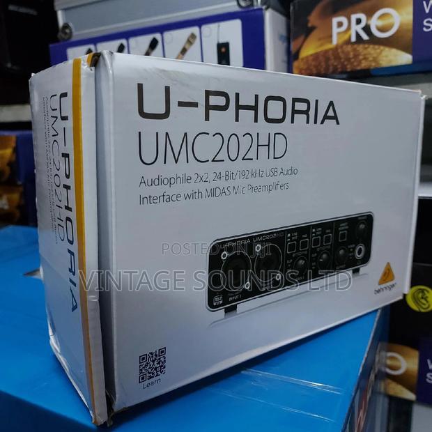 UMC202HD 2x2, 24-Bit/192 KHZ USB Audio Interface - thumbnail 2