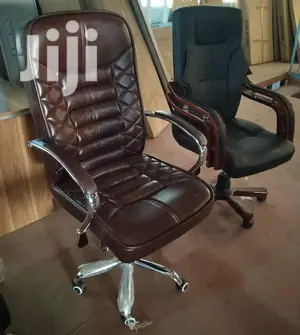Executive Office Seat