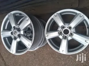 Original Rims Size 17 Inch for Rav 4