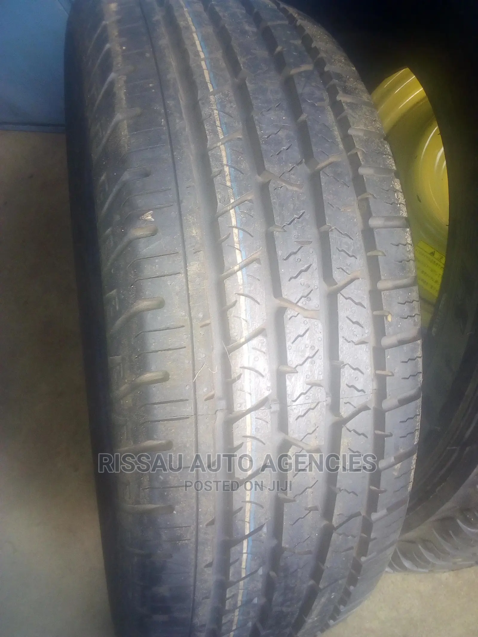 255/70 R 16 Continental Tyres