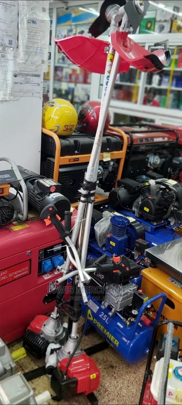 Premier Brush Cutter 4 Stroke Engine Machine - main view