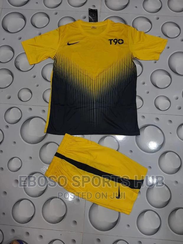 Football Jersey - thumbnail 3