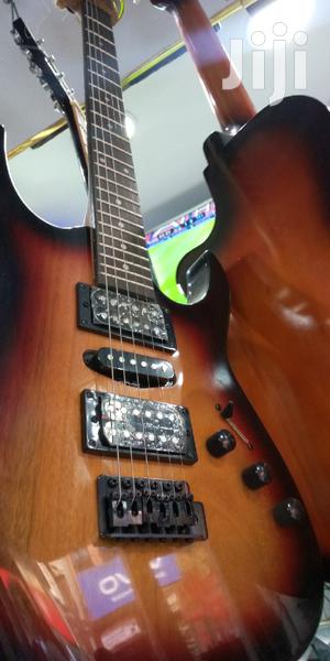 Fender Rhythm Acoustic Guitar Size 38 - thumbnail 2