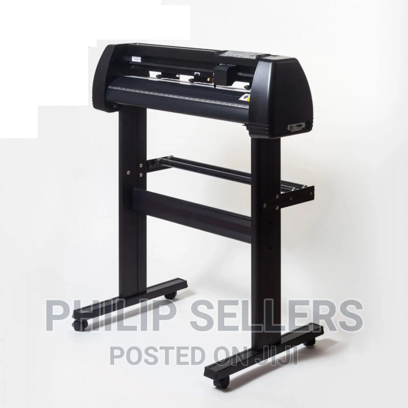 Low Cost And High Performance Machine For The Manufacture Of