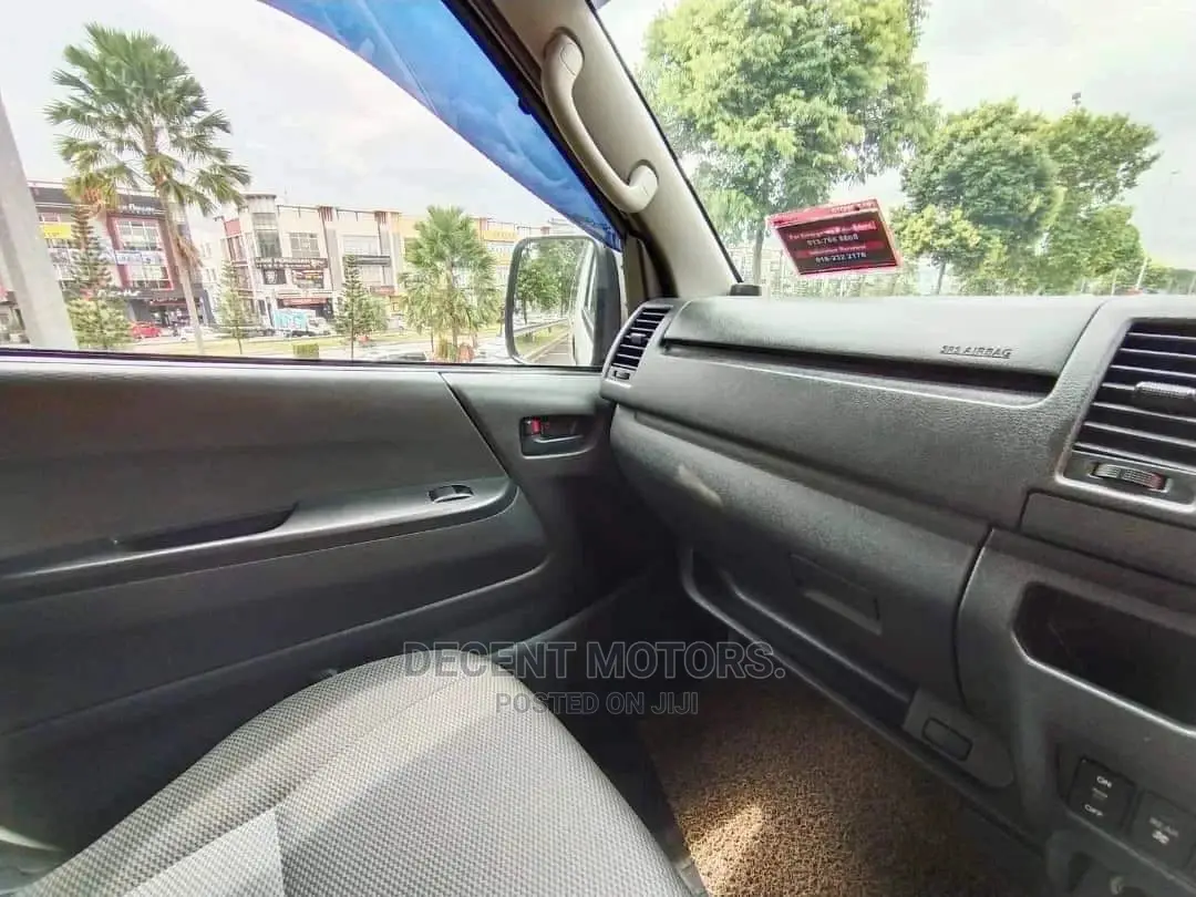 Toyota Hiace Manual Diesel