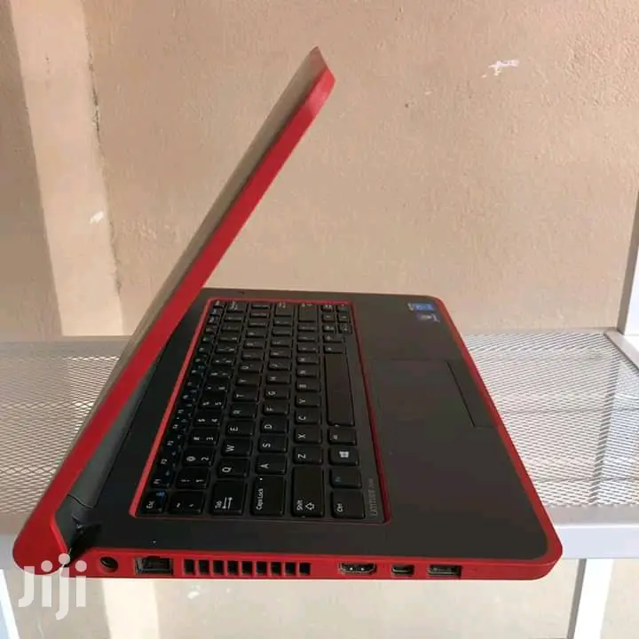 Laptop Dell Latitude 13 3340 4GB Intel Core I3 HDD 500GB