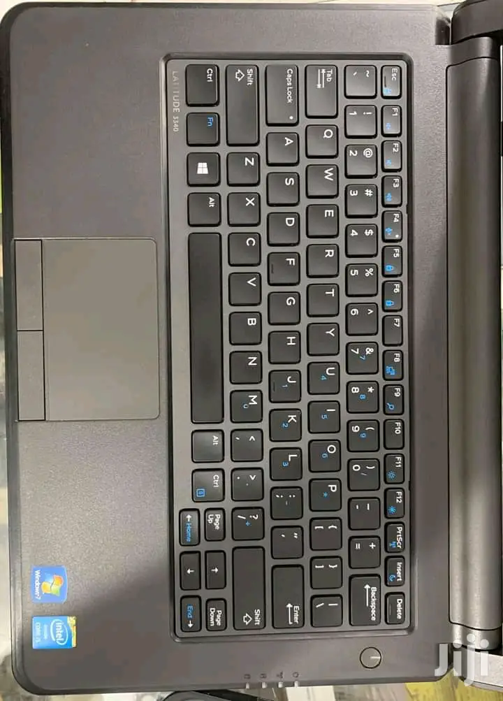 Laptop Dell Latitude 13 3340 4GB Intel Core I3 HDD 500GB