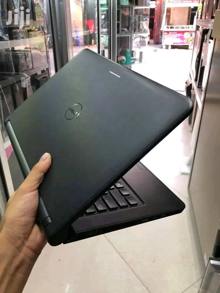 Laptop Dell Latitude 13 3340 4GB Intel Core I3 HDD 500GB