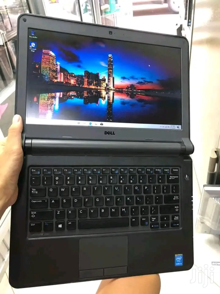 Laptop Dell Latitude 13 3340 4GB Intel Core I3 HDD 500GB