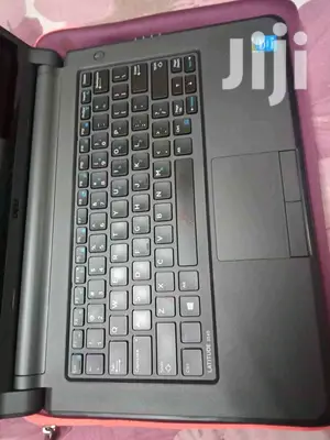 Laptop Dell Latitude 13 3340 4GB Intel Core I3 HDD 500GB