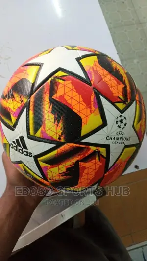 Original UEFA CHAMPIONS LEAGUE Tubeless Football