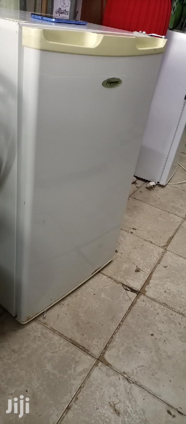 Table Top Fridge - thumbnail 3
