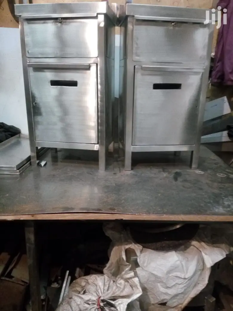 Stainless Steel Drawers With Lock & Key