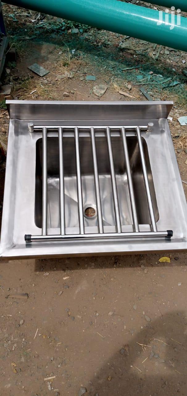 Stainless Steel Kitchen Sink With Rack