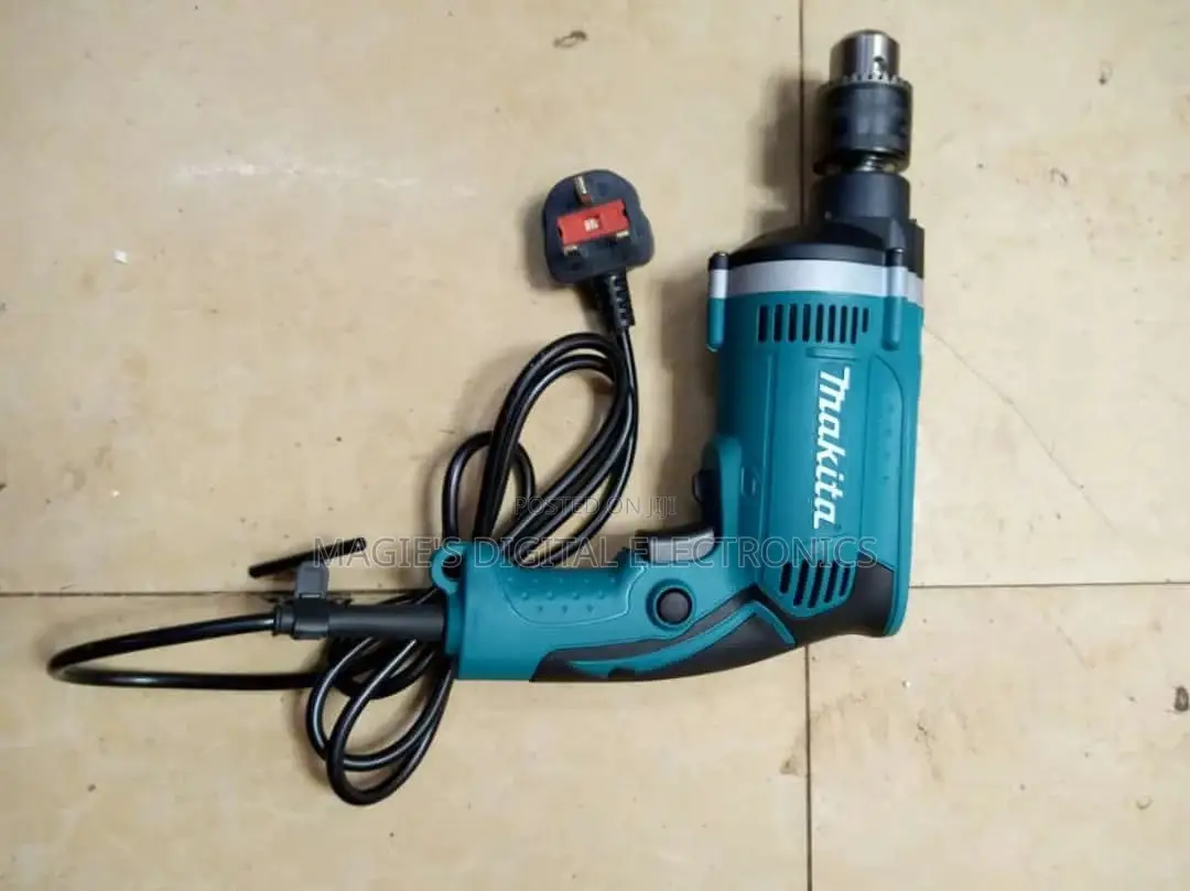 Drill Makita