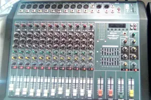 12/13 Channel Mixer Crest Audio Mixer Mk-1200usb