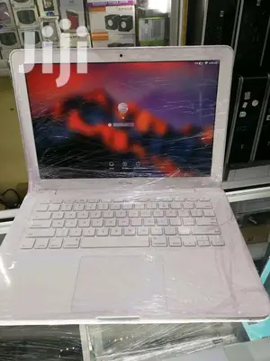 Laptop Apple MacBook 4GB Intel Core 2 Duo HDD 250GB
