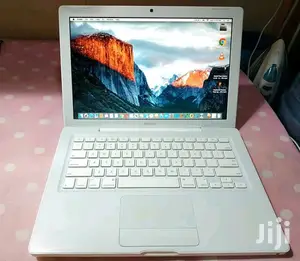 Laptop Apple MacBook 4GB Intel Core 2 Duo HDD 250GB
