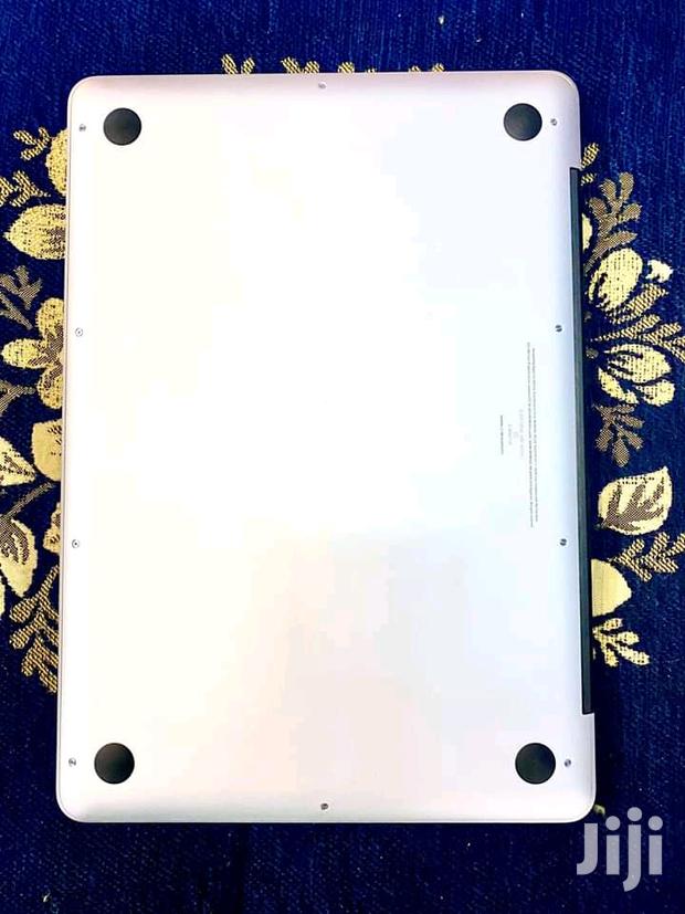 Laptop Apple MacBook Pro 4GB Intel Core 2 Duo HDD 500GB - thumbnail 3