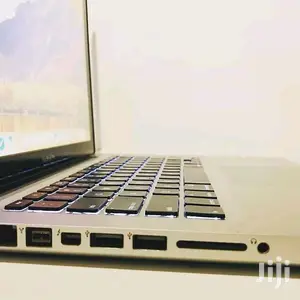 Laptop Apple MacBook Pro 4GB Intel Core 2 Duo HDD 500GB