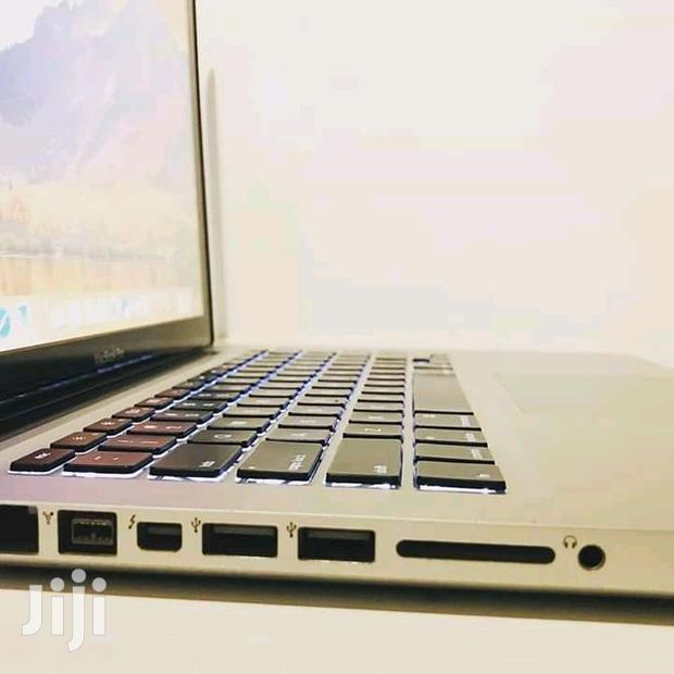 Laptop Apple MacBook Pro 4GB Intel Core 2 Duo HDD 500GB - thumbnail 2