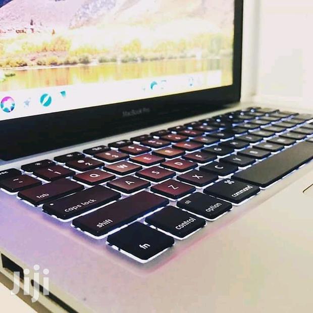 Laptop Apple MacBook Pro 4GB Intel Core 2 Duo HDD 500GB - thumbnail 3