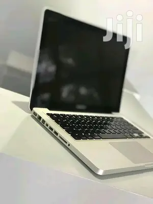 Laptop Apple MacBook Pro 4GB Intel Core 2 Duo HDD 500GB