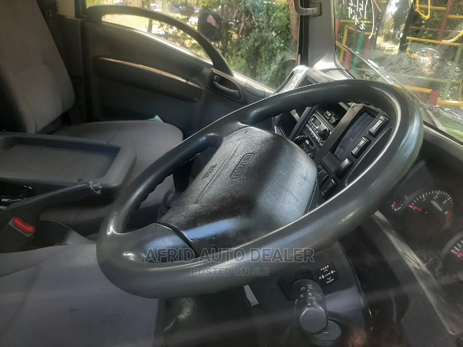 Isuzu Elf Long Chassis