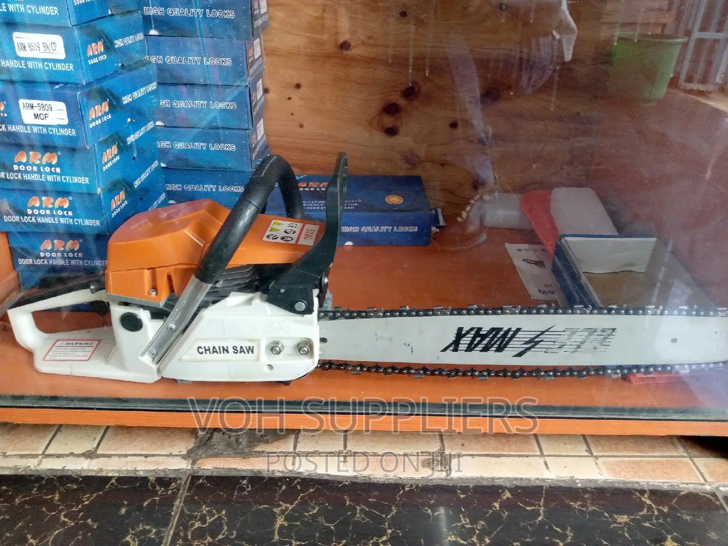 Elemax Chain Saw