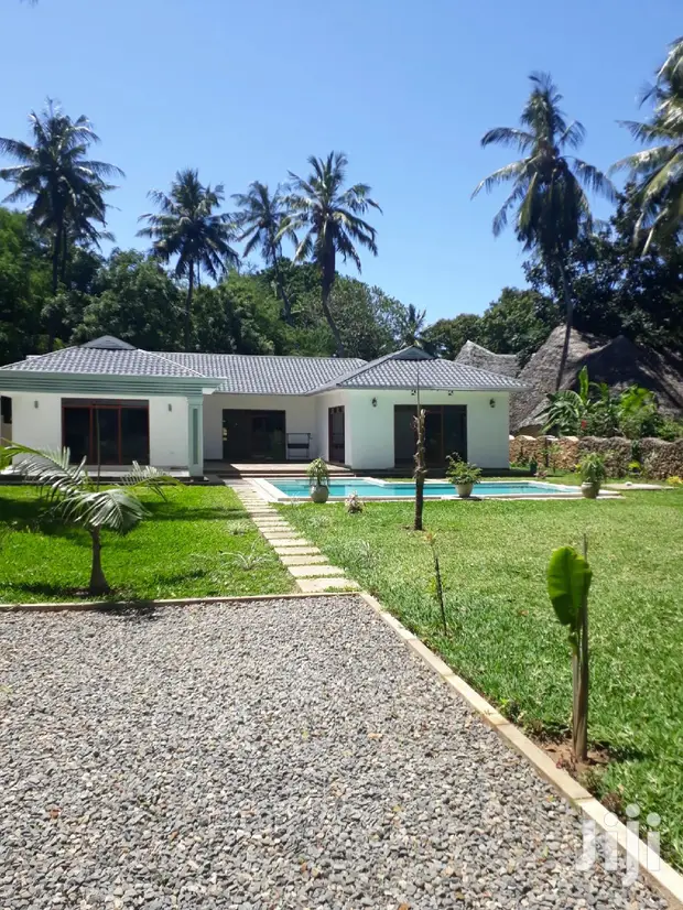 For Sale 3 Bedrooms Mtwapa
