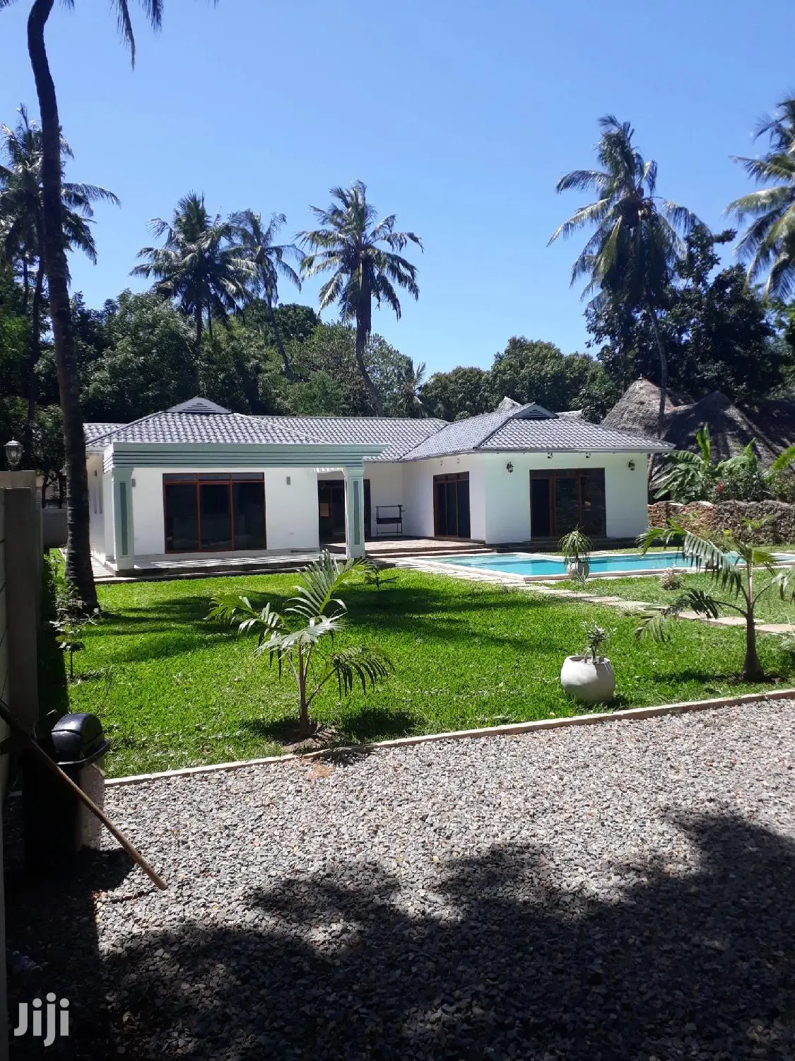 For Sale 3 Bedrooms Mtwapa