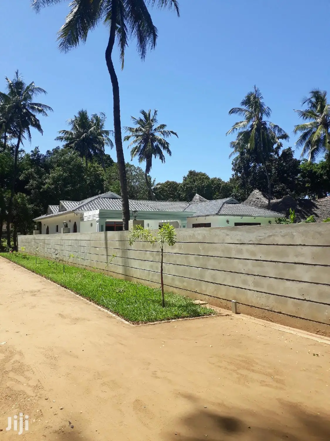 For Sale 3 Bedrooms Mtwapa