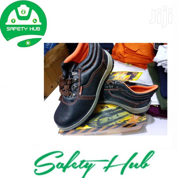 Rocklander Safety Boots