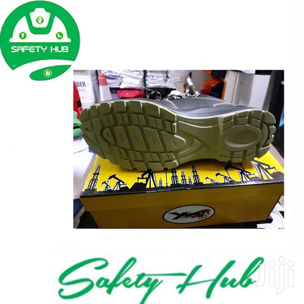 Yamato Safety Boots - thumbnail 2