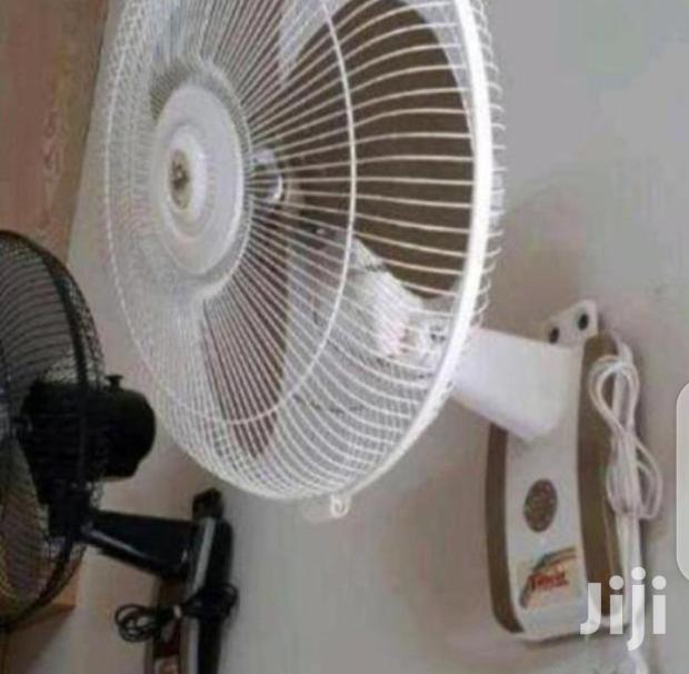 Essential Wall Fan