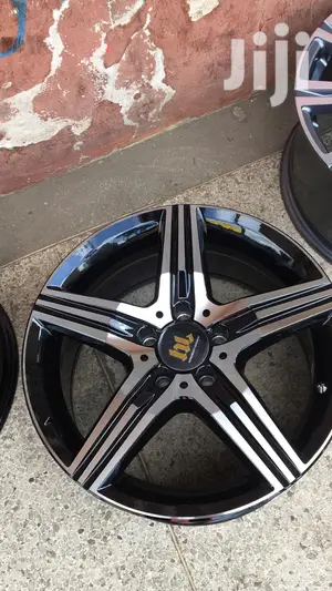 Alloy Rims Size 18 Inch Set