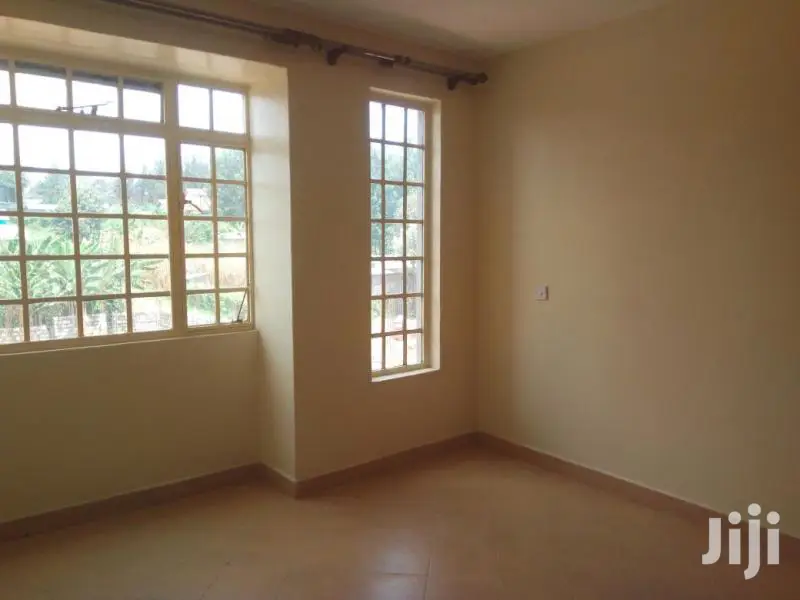 2bdrm Apartment in Ruaka, Limuru CBD for Sale