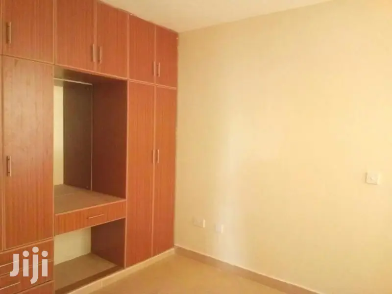 2bdrm Apartment in Ruaka, Limuru CBD for Sale